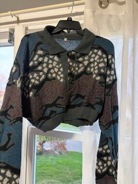 Cropped Patterned Polo Sweater in Teal and Charcoal